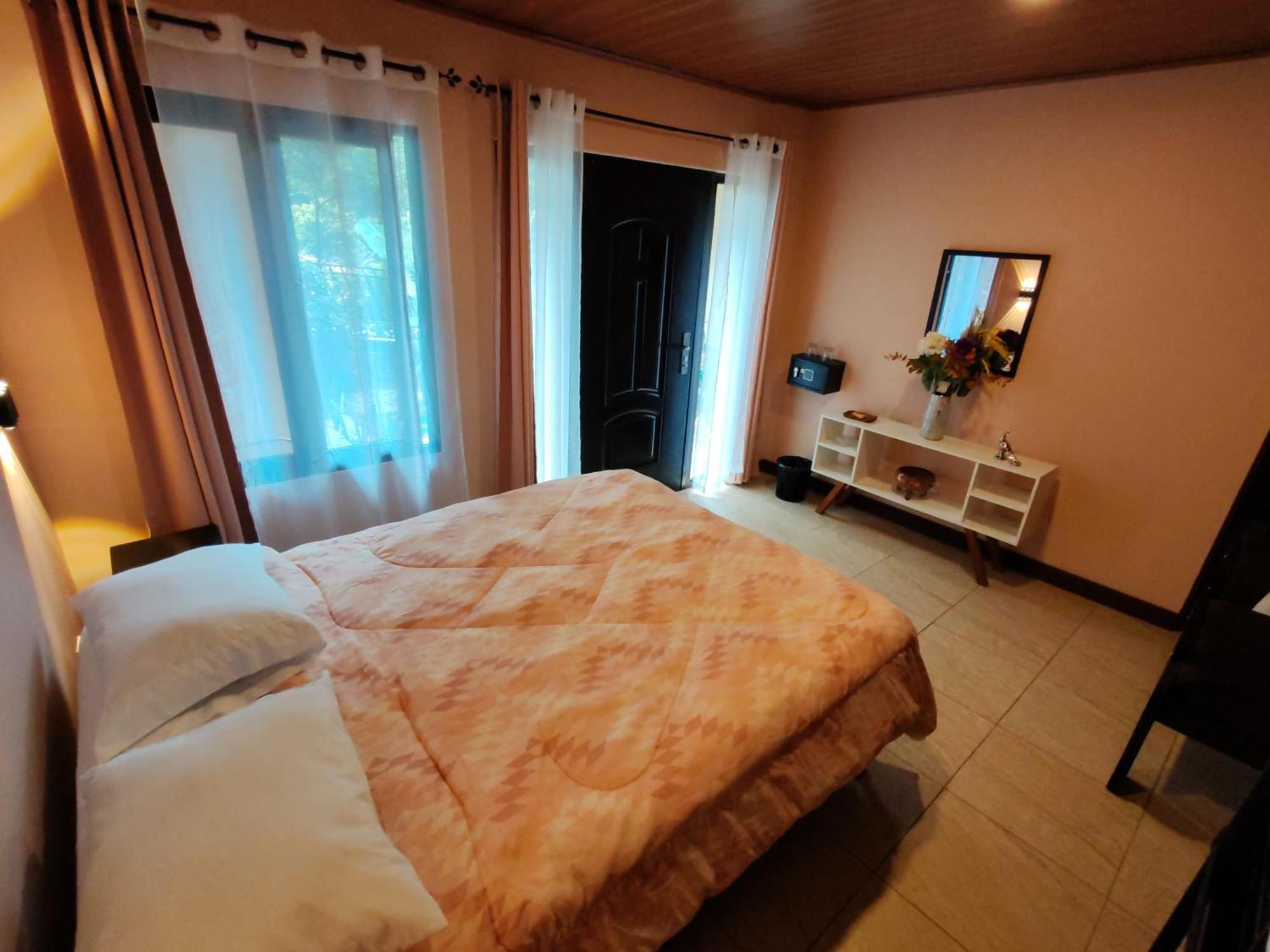Mi Casa Su Casa Monteverde Exteriör bild