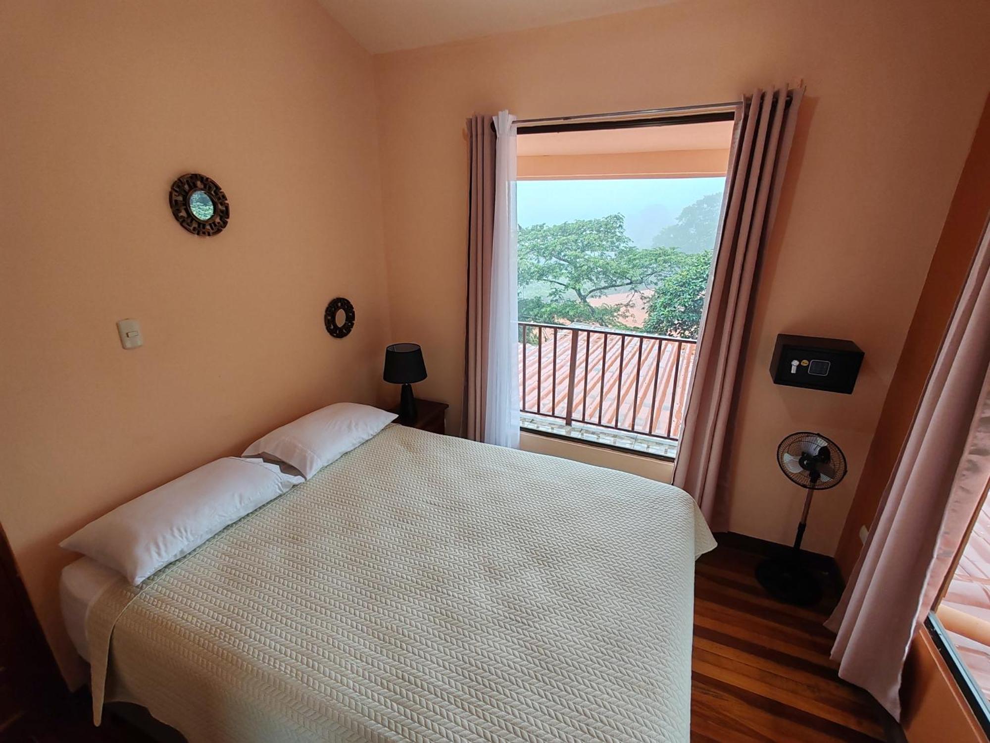 Mi Casa Su Casa Monteverde Exteriör bild